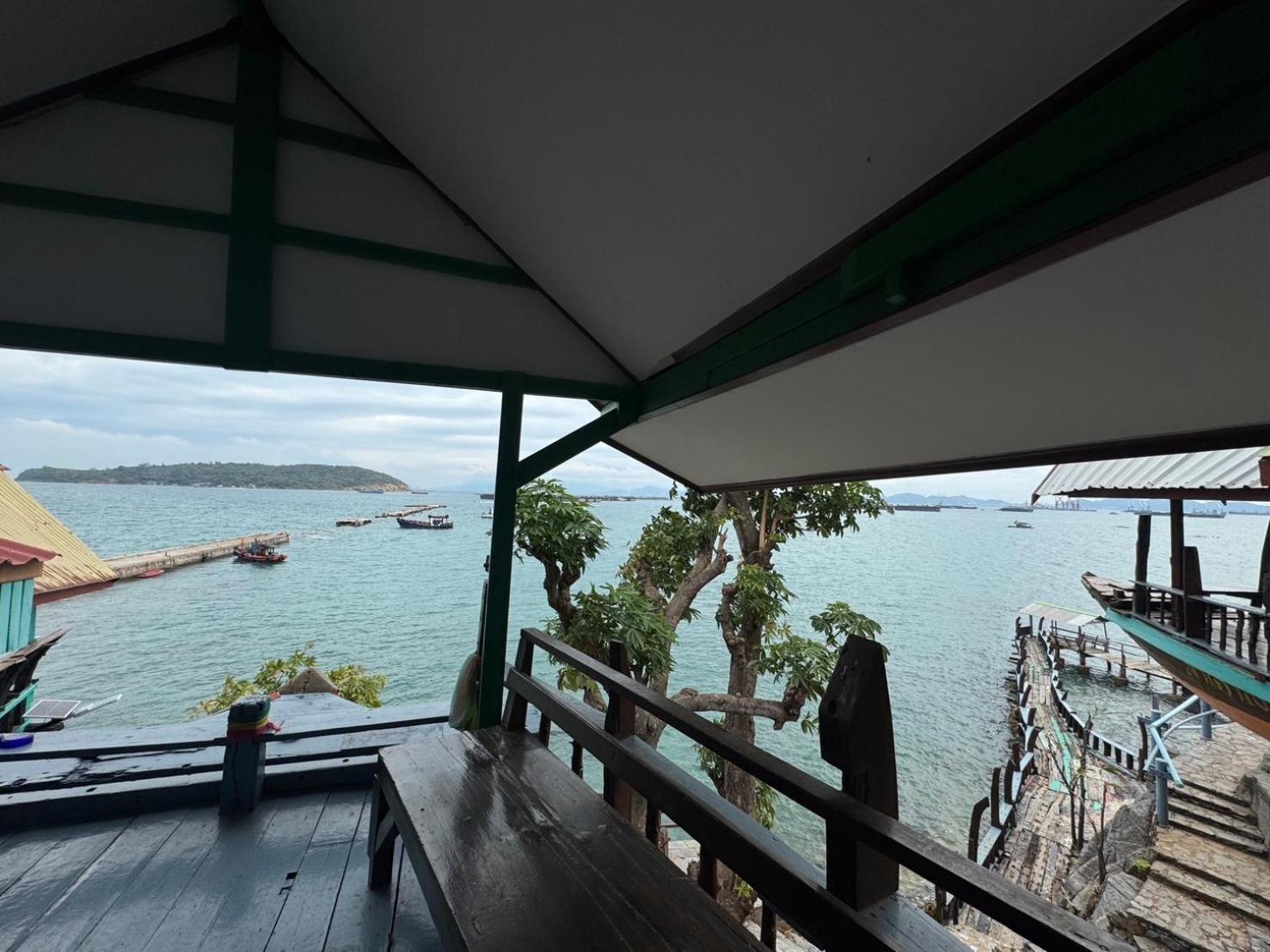 Rimtalay Resort Koh Si Chang Экстерьер фото