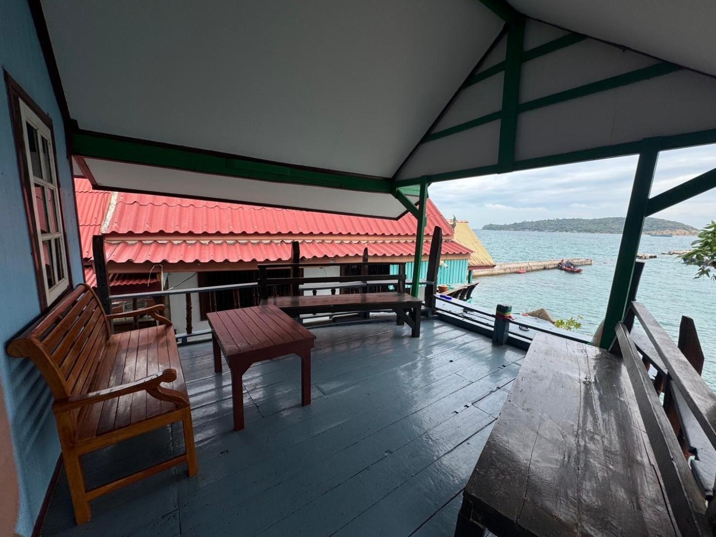 Rimtalay Resort Koh Si Chang Экстерьер фото