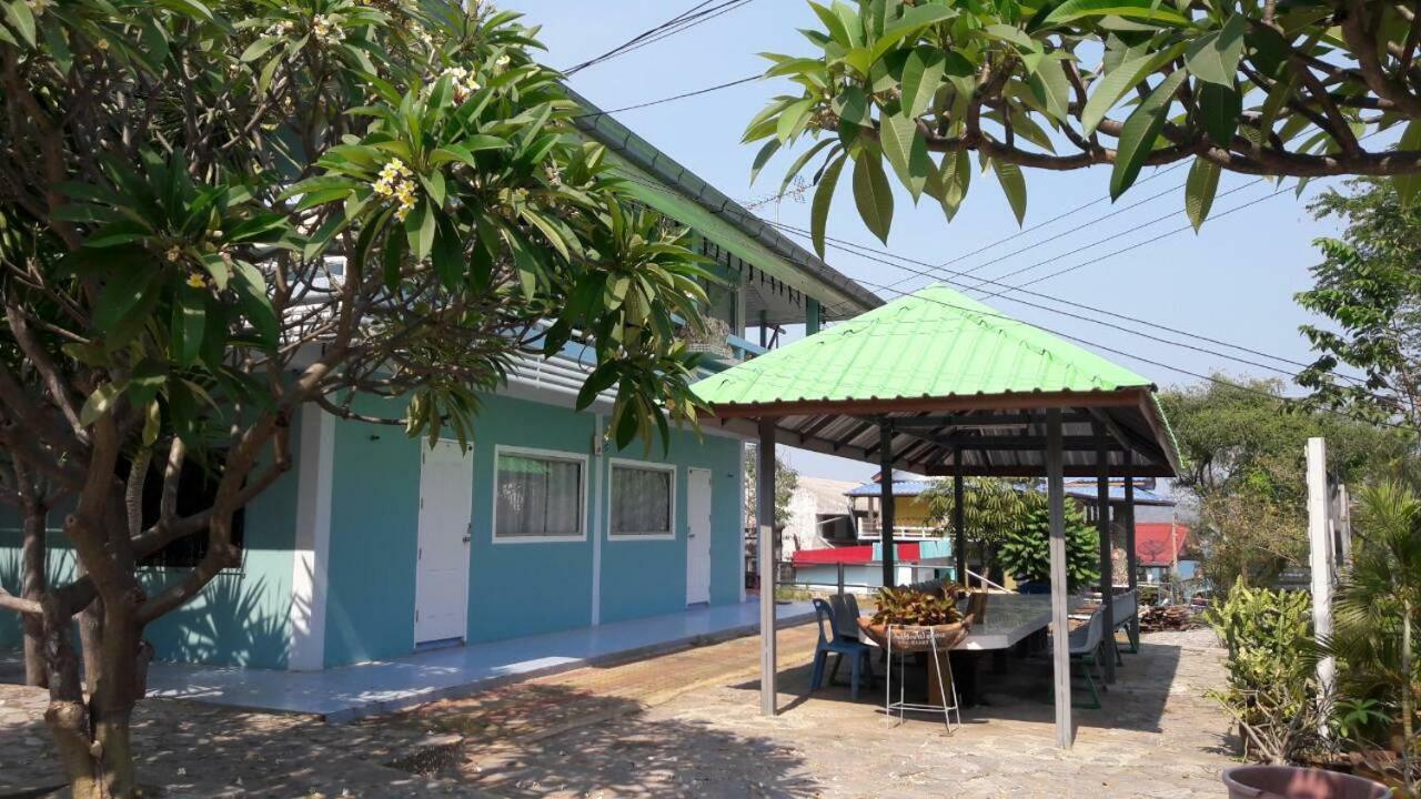 Rimtalay Resort Koh Si Chang Экстерьер фото